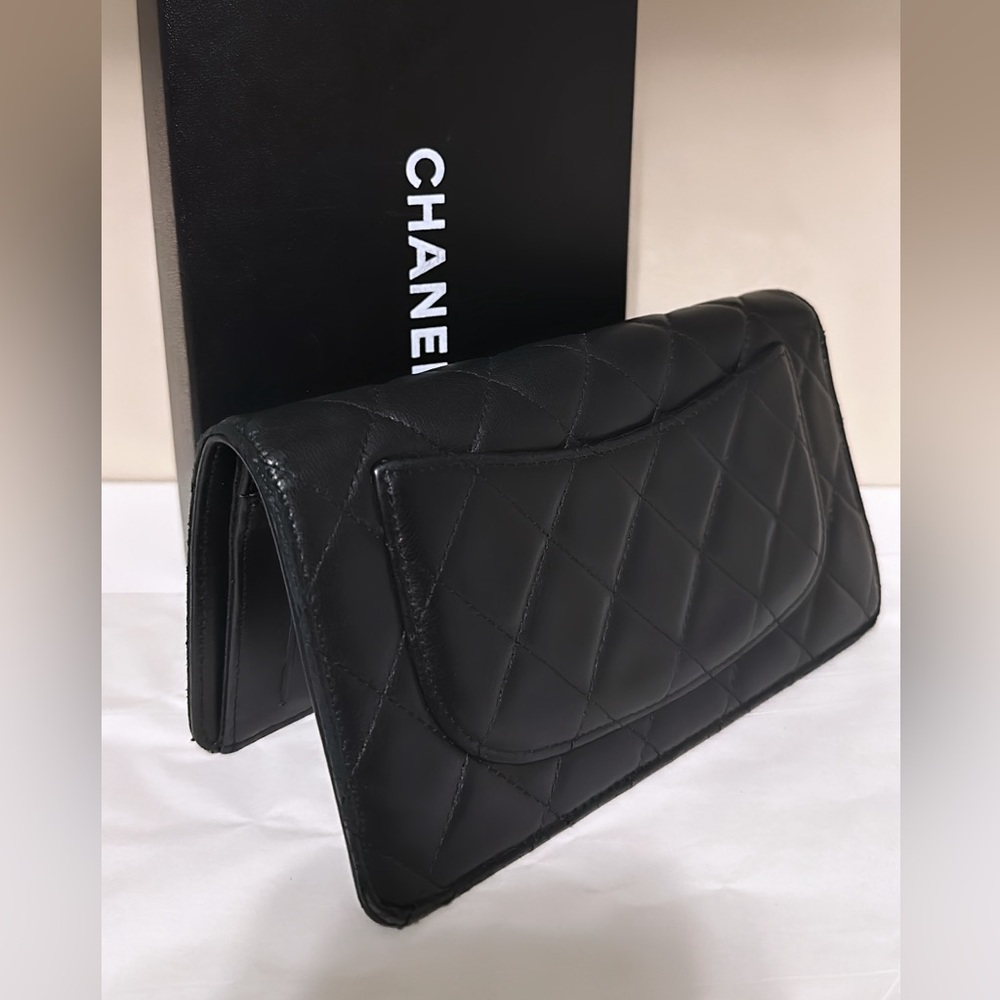 Chanel lambskin wallet